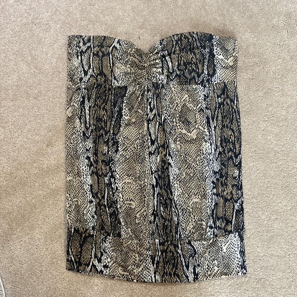 Strapless snakeskin tank